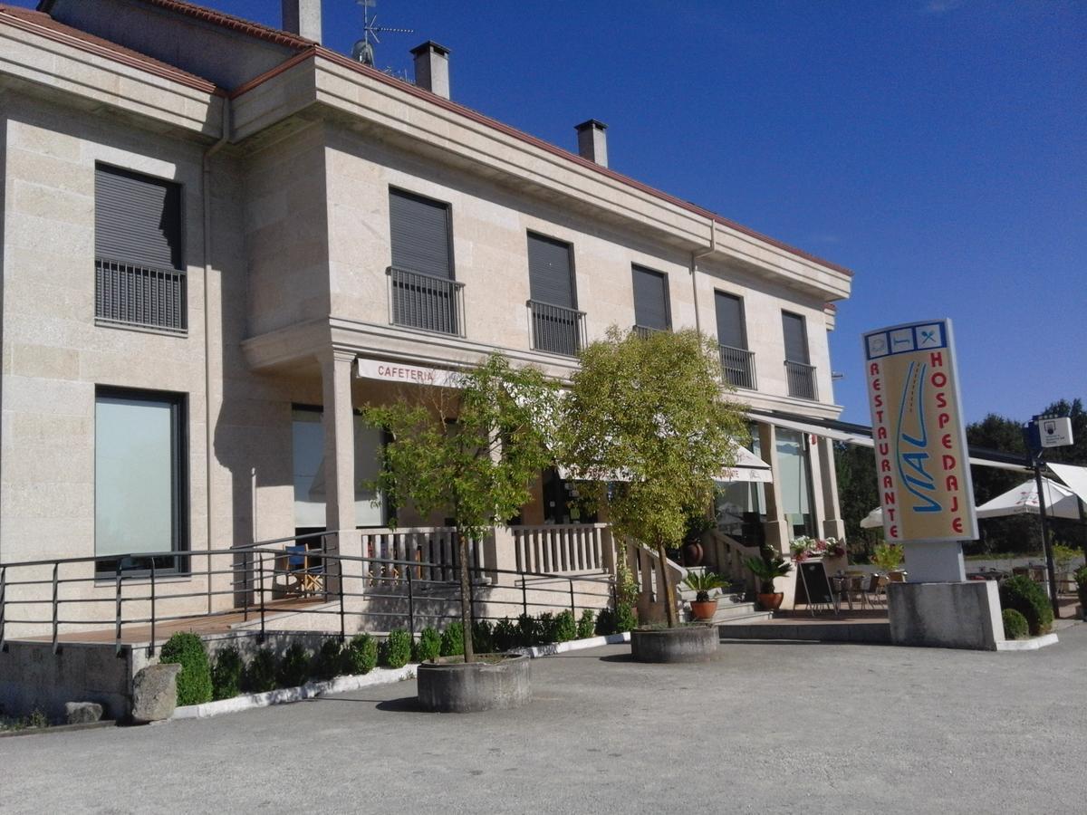 Hostal Restaurante Vial Ourense Exterior photo